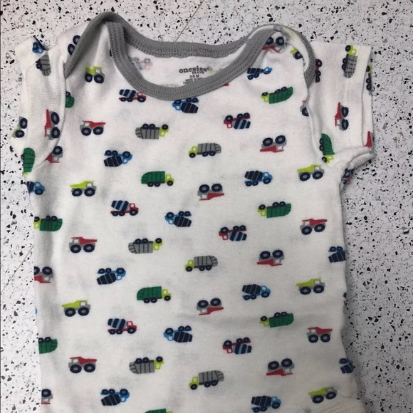 Baby Clothes Bundle - Picture 6 of 8